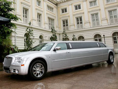 Super Stretched Limousine